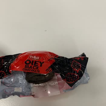 Evliya Şekerleme Kurtlu Çıkan Çikolata