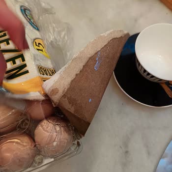 Migros Kırılmış Yumurta Ve Yanlış Ürün Getirdi. İade Yapmıyor.