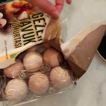 Migros Kırılmış Yumurta Ve Yanlış Ürün Getirdi. İade Yapmıyor.