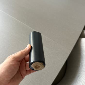 Enza Home Koltuk Kendi Olduğu Yerde Dökülüyor