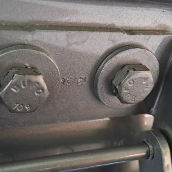 Ford Yeni Alınan Araçta Bagaj Kapağı Sorunu