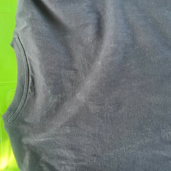 Puma T-shirt İlk Yıkamada Kıpkırmızı Oldu.