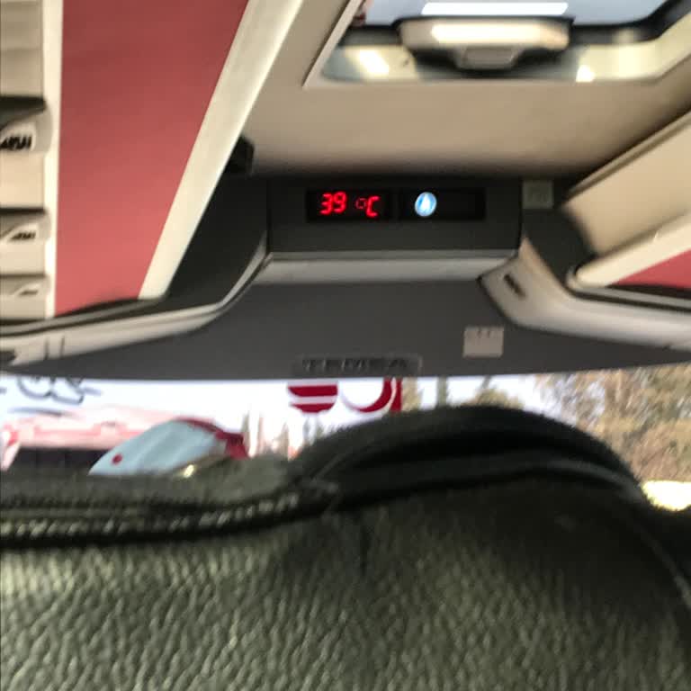 Efe Tur 38 Derece Sıcaklıkta Otobüsün Kliması Çalışmıyor!