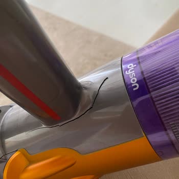 Dyson Şarjlı Süpürge Çatlağı