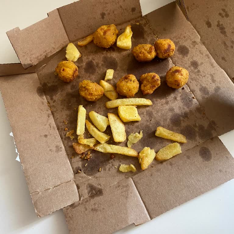 Domino's Pizza Siparişimdeki Tavuk Topları Ve Patates Kızartması Sorunu