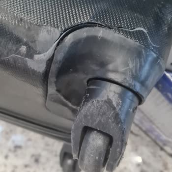 THY Bavulumu Parçaladı Ve Sorumluluk Almak İstemiyor