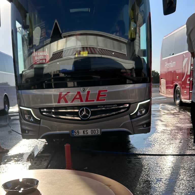 Kale Seyahat Saatlerce İkram Verilmemesi Ve Muavinin Tavrı.