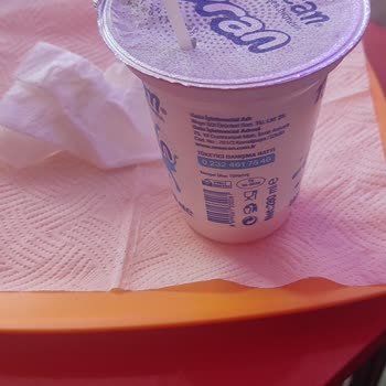 Neşecan Ayran Manisa'da Ayran İçerken Karşılaşılan Sürpriz