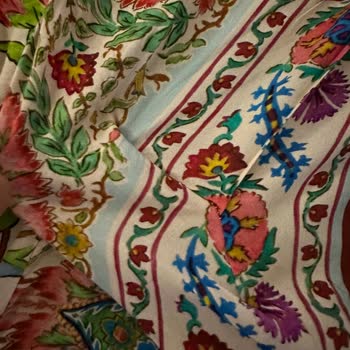 Moda Seroğlu Elbise Etekleri Yırtık, Üst Üste Dikişli, Pişmanlık!