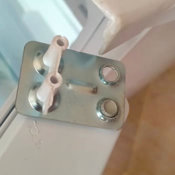 MNG Kargo Sahte Özel Belge Düzenledi Ve Güveni Kötüye Kullanma Suçu