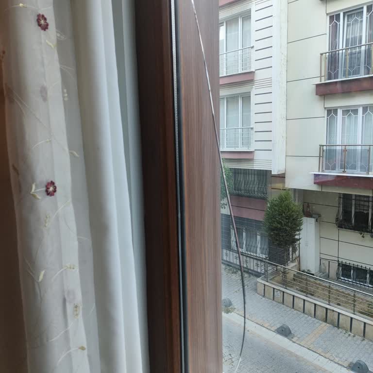 Vestel Servisi Klima Montajı Esnasında Camımı Kırdı