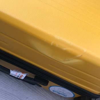 National Geographic Giyim Ürünleri Valizimin İlk Kullanımda Bu Hale Gelmesi