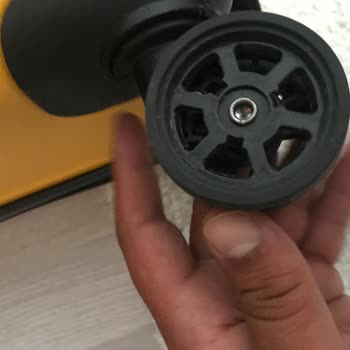 THY Bagaj Teslimde Valiz Setimin Parçalanması