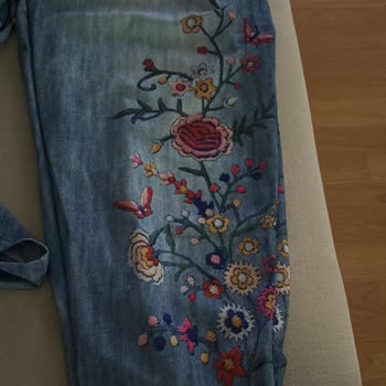 Juliaquin.com Yanıltıyor