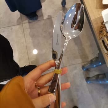 Uğurlu Çeyiz Getirmedi Hala Ürünlerimi Mağdurum