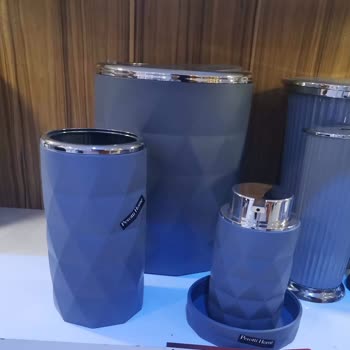 Uğurlu Çeyiz Getirmedi Hala Ürünlerimi Mağdurum