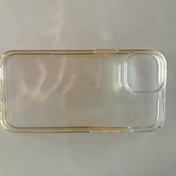 Spigen İphone 15 Kılıf Liquid Crystal Crystal Clear 20 Günde Sarardı