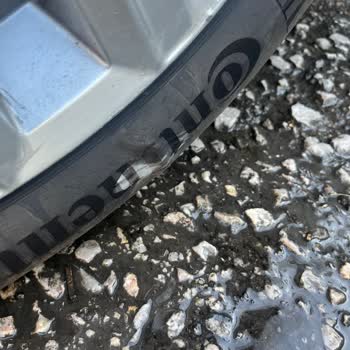 2 Aylık Continental Lastiğin İçler Acısı Hali