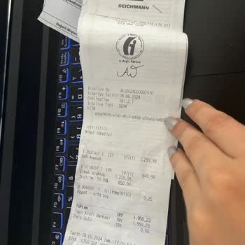Deichmann Terlik Ayağa Yara Yapması