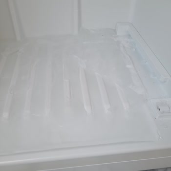 5 Yıllık Bosch Buzdolabında Buzlanma Sorunu!