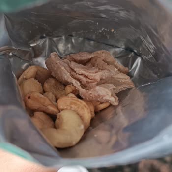 Simbat Marka Kajunun İçinden Çıkan