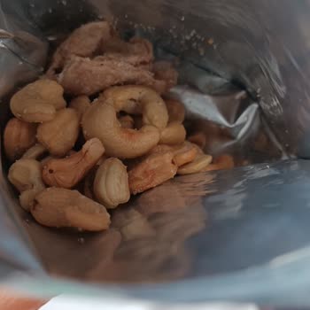 Simbat Marka Kajunun İçinden Çıkan