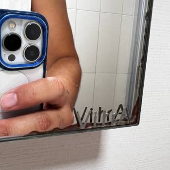 Vitra Ayna Kenarları Paslanıyor