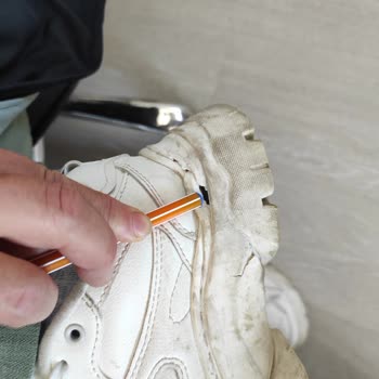 Zara'dan Aldığım Ayakkabı Paramparça Oldu.