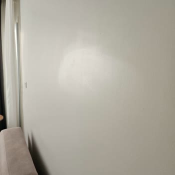 Marshall Silikonlu Silinebilir Boyanın Silinince Parlama İzi Kalması