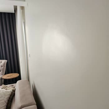 Marshall Silikonlu Silinebilir Boyanın Silinince Parlama İzi Kalması