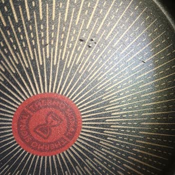 Tefal Ton Tencere Setinin Kenarları Soyuluyor