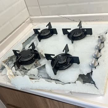 Arçelik Ocak Üzerinde Patates Pişirirken Patladı