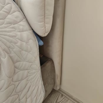 Konfor Mobilya Paramızla Rezil Etti Bizi!