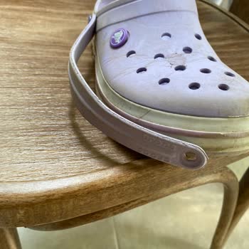 Koza Moda Trendyol Dan Alınan Crocs Terlik Çıtçıtı Sürekli Düştü
