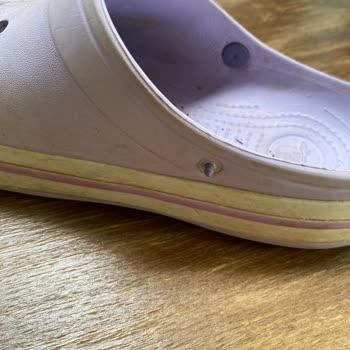 Koza Moda Trendyol Dan Alınan Crocs Terlik Çıtçıtı Sürekli Düştü