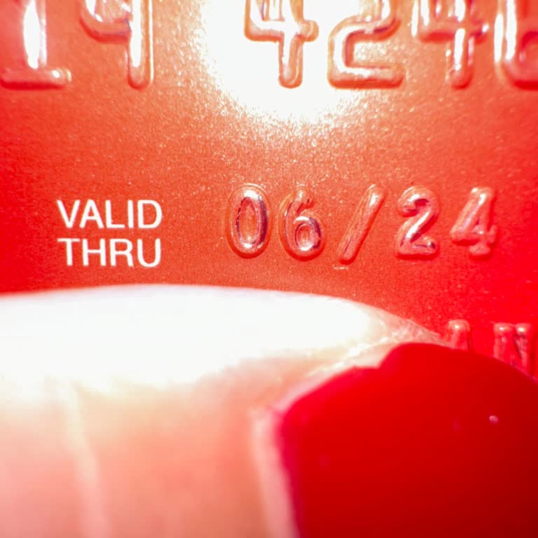 QNB Finansbank Tarihi Geçen Kredi Kartım Yenilenmiyor