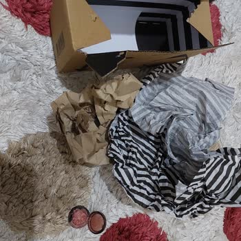 Sephora Kirik Far Gönderiyor