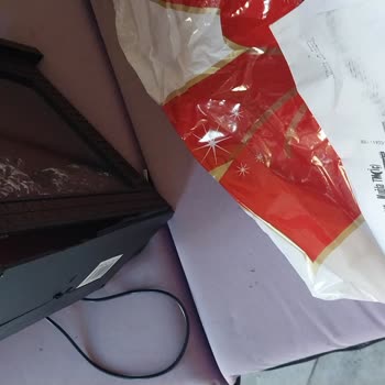 Hepsiburada Müşterilerine Yardımcı Olmuyor Devamlı Satıcıyı Koruyor.