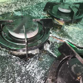 Termikel Ankastre Ocak İnfilak Etti