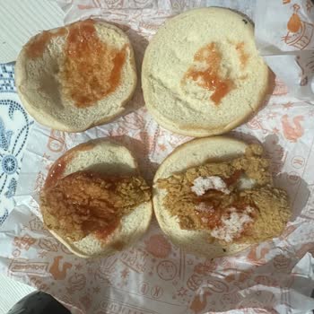 Mersin Sayapark Popeyes Müşteriye Saygı Göstermiyor