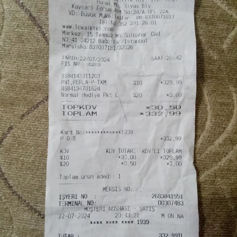 Kayseri Park LCW Mağazası Müdiresinden Şikayetçiyim.