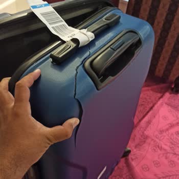 A Jet Valizim Parçalandı