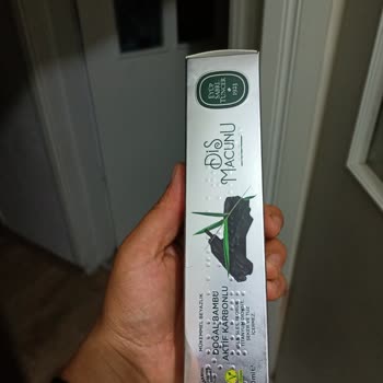 Eyüp Sabri Tuncer Karbonlu Diş Macunu Koku Ve Tat Değişikliği