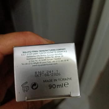 Eyüp Sabri Tuncer Karbonlu Diş Macunu Koku Ve Tat Değişikliği