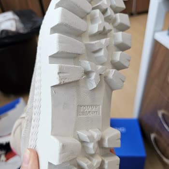 Online Lostra Ayakkabı Temizliği Ve Tamiri Hüsranı