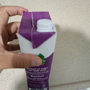 Migros'tan Alınan Sütün Bozuk Çıkması