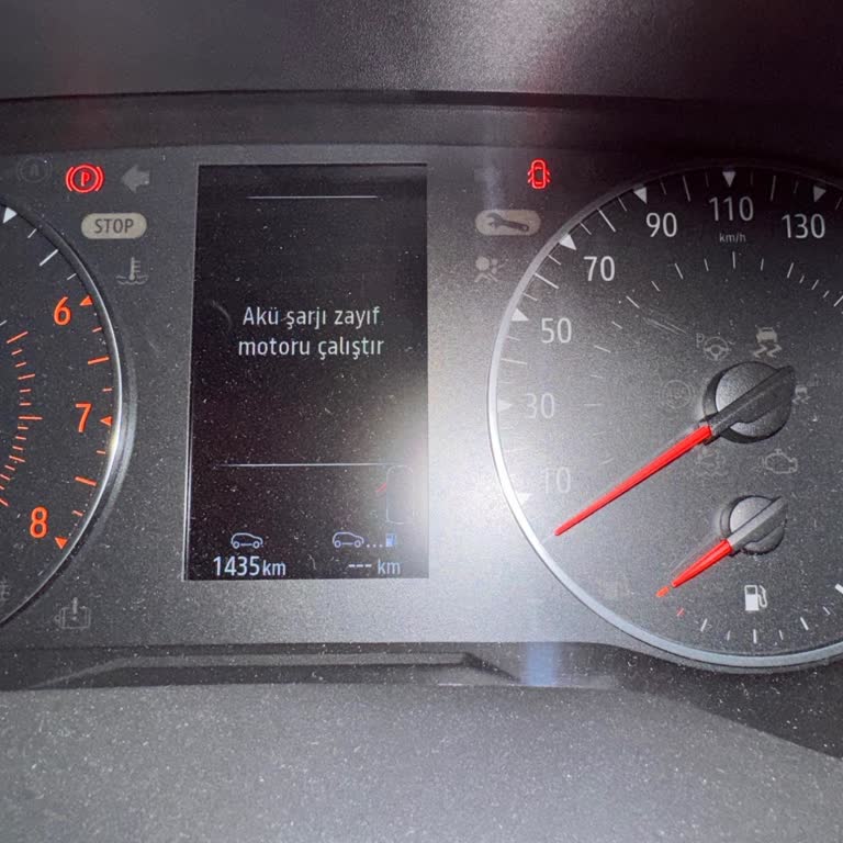 Renault 1.450 Km Captur Akü Sorunu