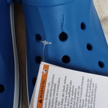 Sneaks Up Online Mağazadan Alınan Crocs Marka Terlik
