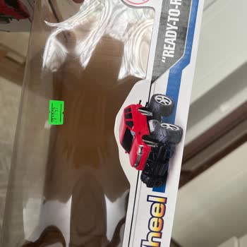 Toys e Toys ToyseToys Eminönü/İstoç Mağazası Ve Çalışanları