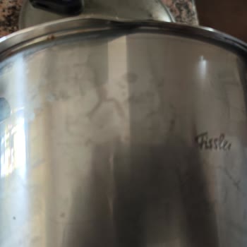 Fissler Paslanma Ve Çizik Sorunu.